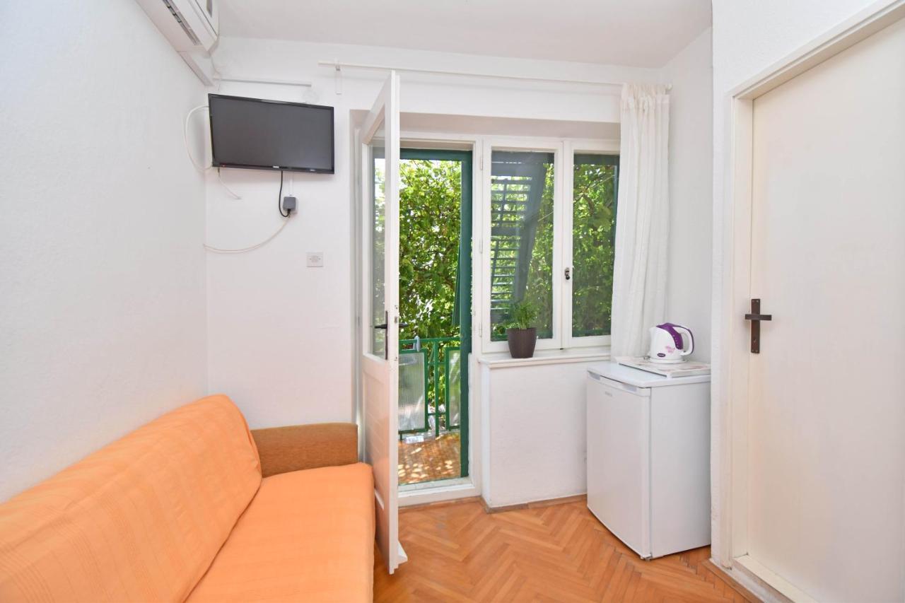 Rooms Borka Tučepi Esterno foto